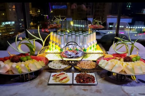 丽江低要求高端大型KTV招聘,当天结无押金包吃住待遇优